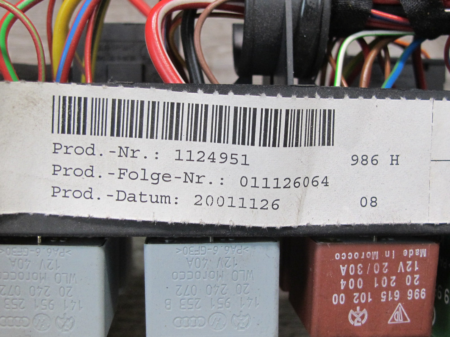 2000-2004 Porsche Boxster 986 Fuse Relay Junction Box Module Unit