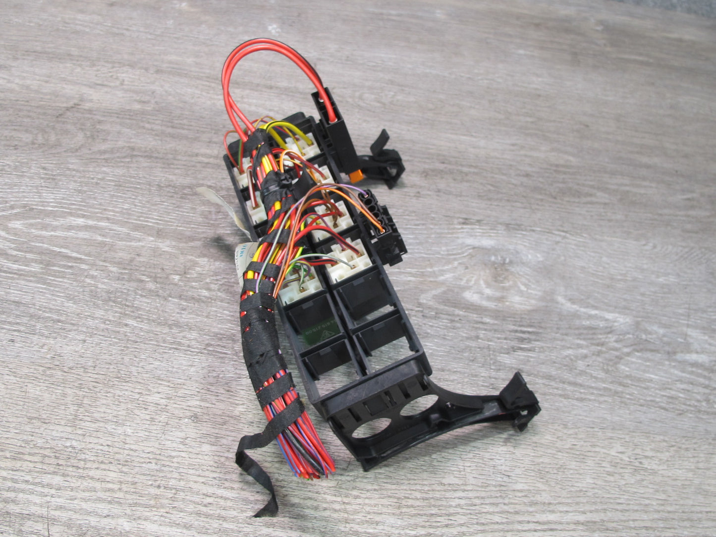 2000-2004 Porsche Boxster 986 Fuse Relay Junction Box Module Unit