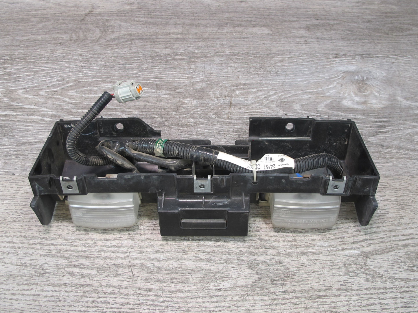 07-09 Nissan 350Z Z33 Rear Bumper License Plate Light Lamp Assembly OEM