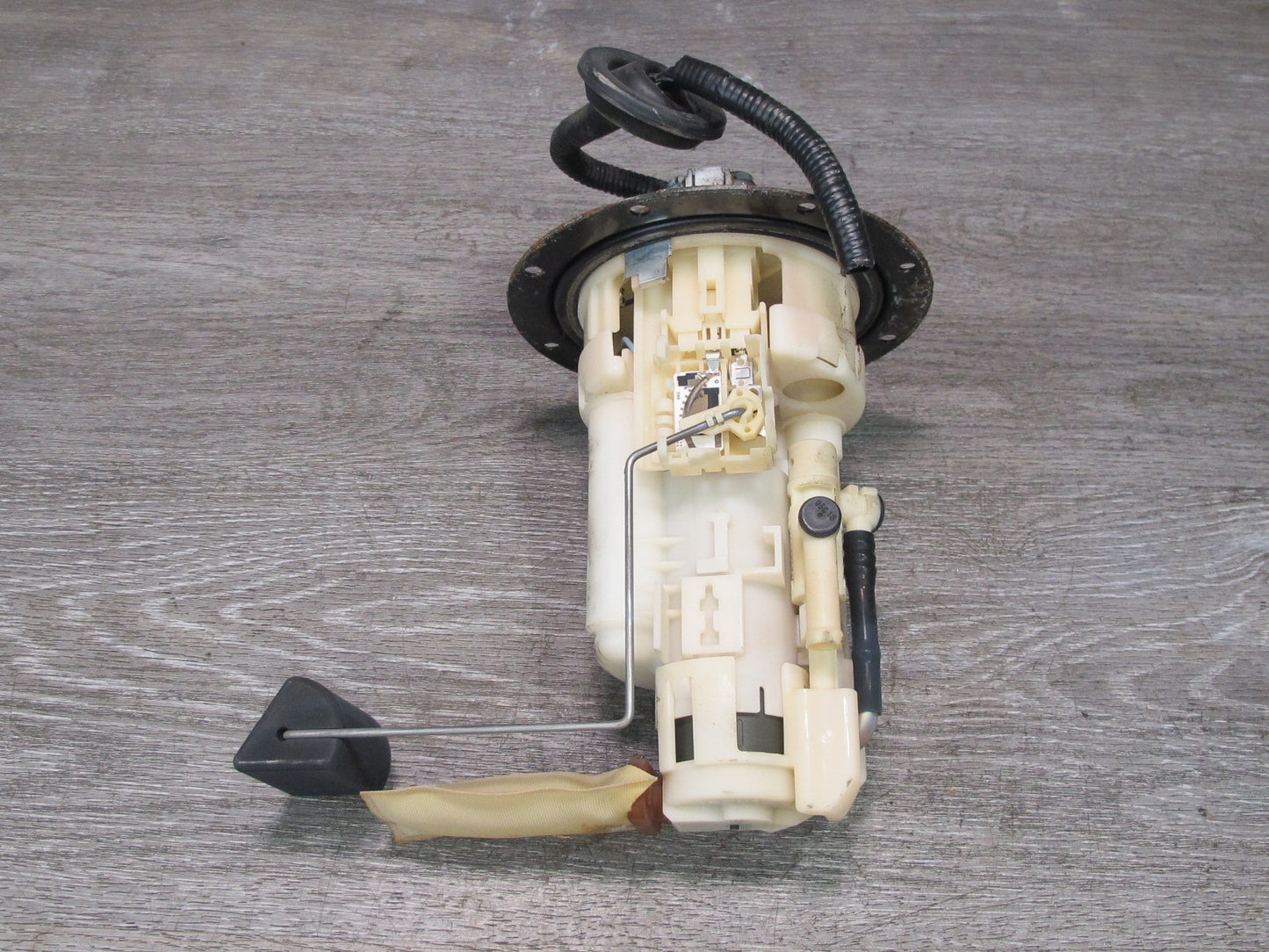 01-05 Lexus JZS160L GS300 Set of 2 Fuel Pump Level Sensor Assembly 83K Miles OEM