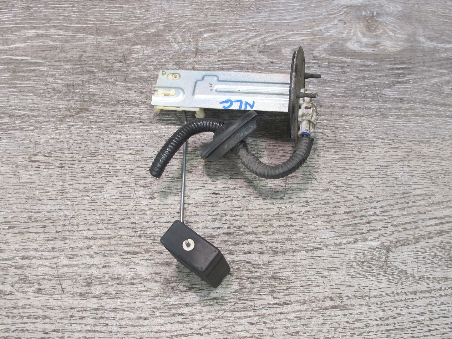 01-05 Lexus JZS160L GS300 Set of 2 Fuel Pump Level Sensor Assembly 83K Miles OEM