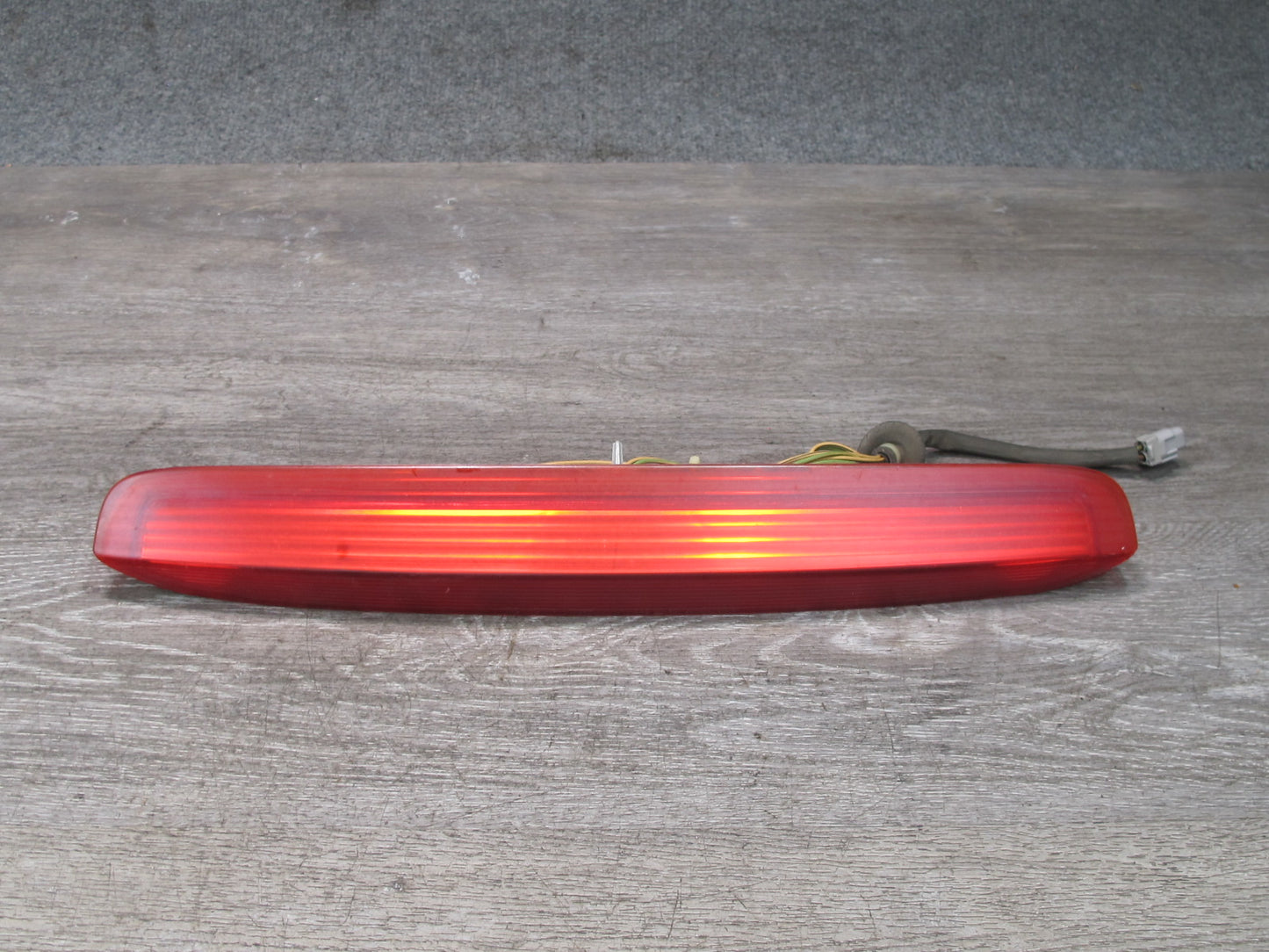 00-05 Toyota MR2 Spyder ZZW30L Rear Third 3RD Brake Light Lamp OEM