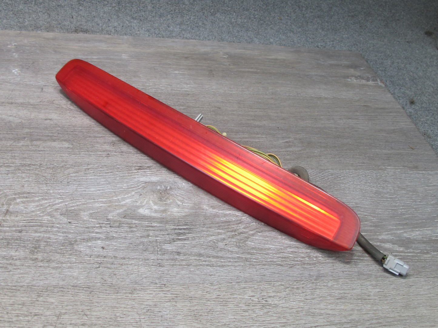 00-05 Toyota MR2 Spyder ZZW30L Rear Third 3RD Brake Light Lamp OEM