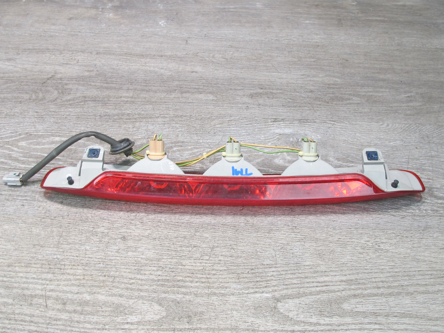 00-05 Toyota MR2 Spyder ZZW30L Rear Third 3RD Brake Light Lamp OEM