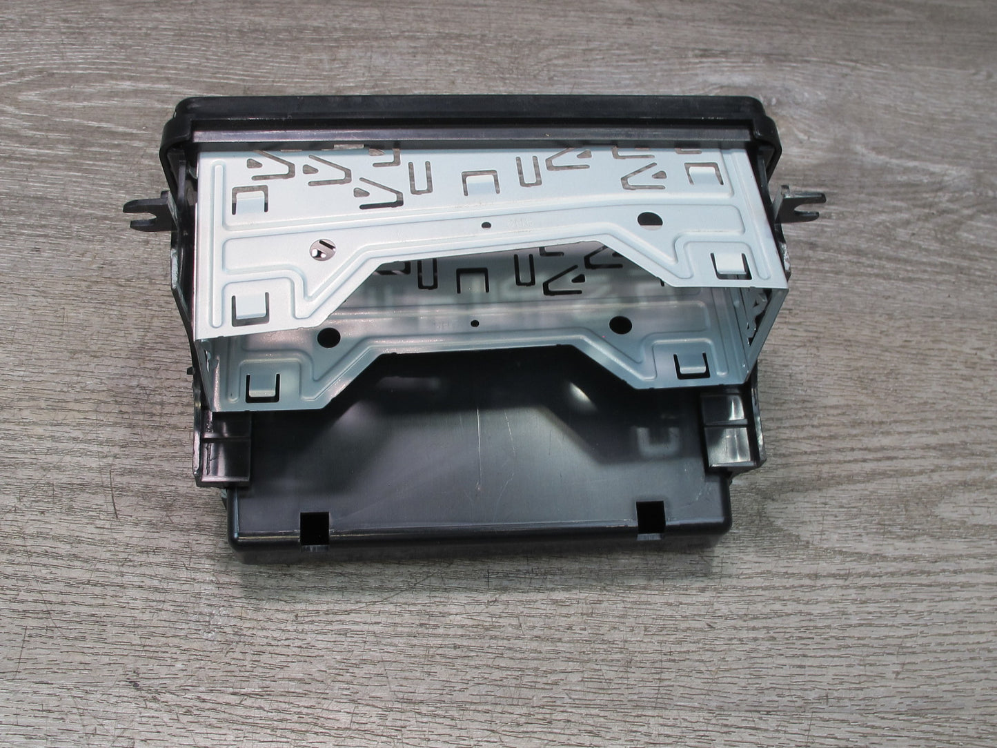 00-05 Toyota MR2 Spyder ZZW30L 1-DIN Radio Mount Bracket Support OEM