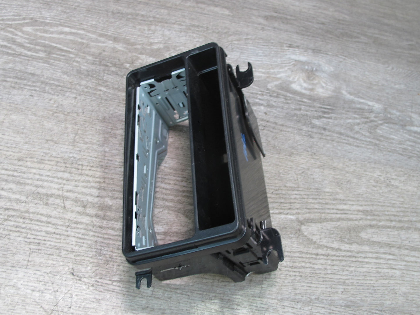 00-05 Toyota MR2 Spyder ZZW30L 1-DIN Radio Mount Bracket Support OEM