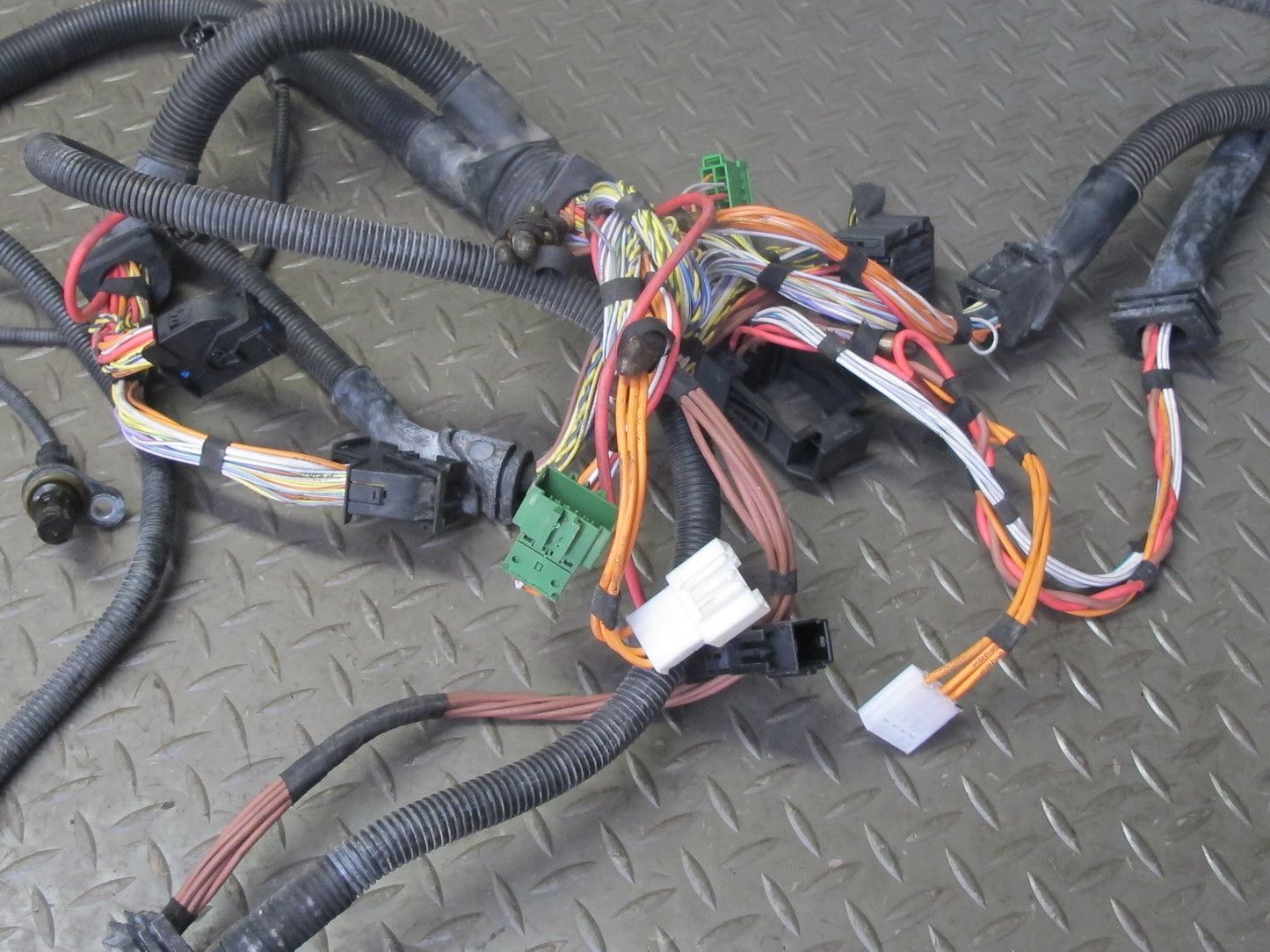 06-08 BMW E86 E85 Z4 3.0si N52 A/T Engine Motor Wire Wiring Harness OEM