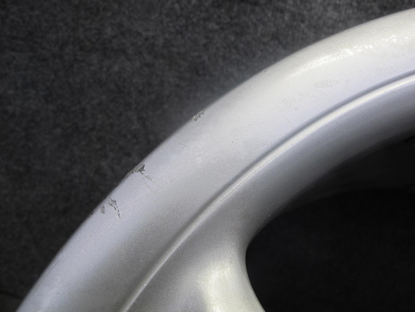 99-05 Porsche 911 Carrera 996 Factory R18" Alloy 5 Spoke Wheel Rim 18X9J ET52