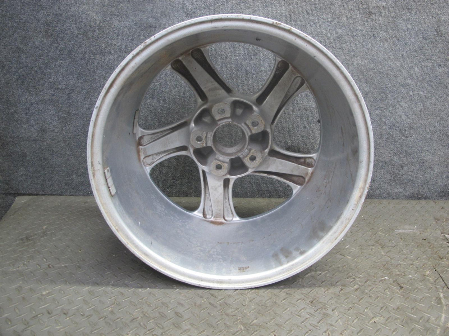 99-05 Porsche 911 Carrera 996 Factory R18" Alloy 5 Spoke Wheel Rim 18X9J ET52