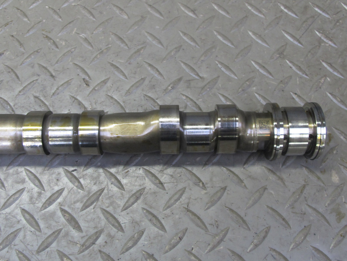 06-08 BMW E86 E85 Z4 N52 3.0L Engine Intake Camshaft 68K Miles 7560932 OEM
