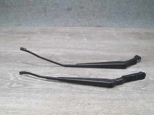 00-05 Toyota MR2 Spyder ZZW30L Set of 2 Front Left & Right Wiper Arm OEM