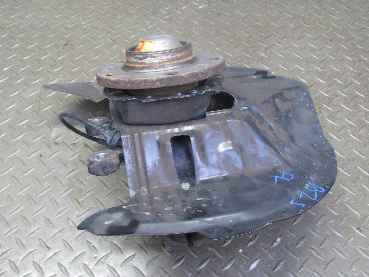 03-08 BMW E85 Z4 RWD Front Left Spindle Knuckle Wheel Hub Bearing 68K Miles OEM