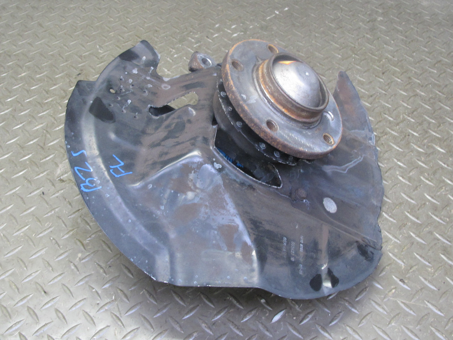 03-08 BMW E85 Z4 RWD Front Left Spindle Knuckle Wheel Hub Bearing 68K Miles OEM