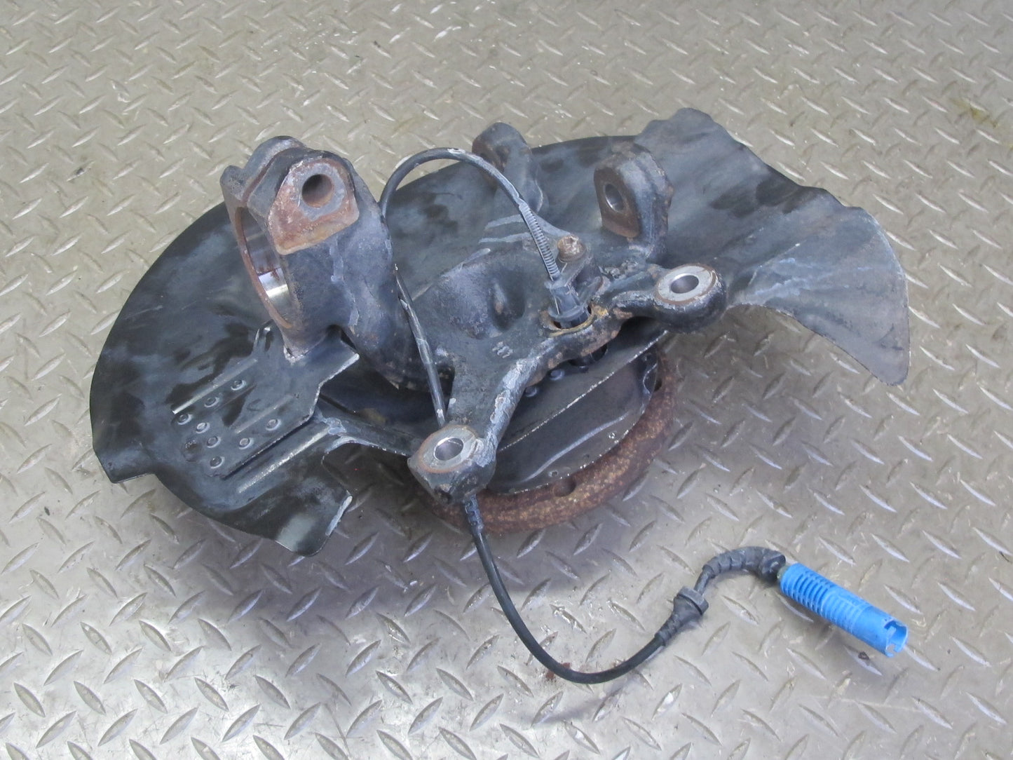 03-08 BMW E85 Z4 RWD Front Left Spindle Knuckle Wheel Hub Bearing 68K Miles OEM