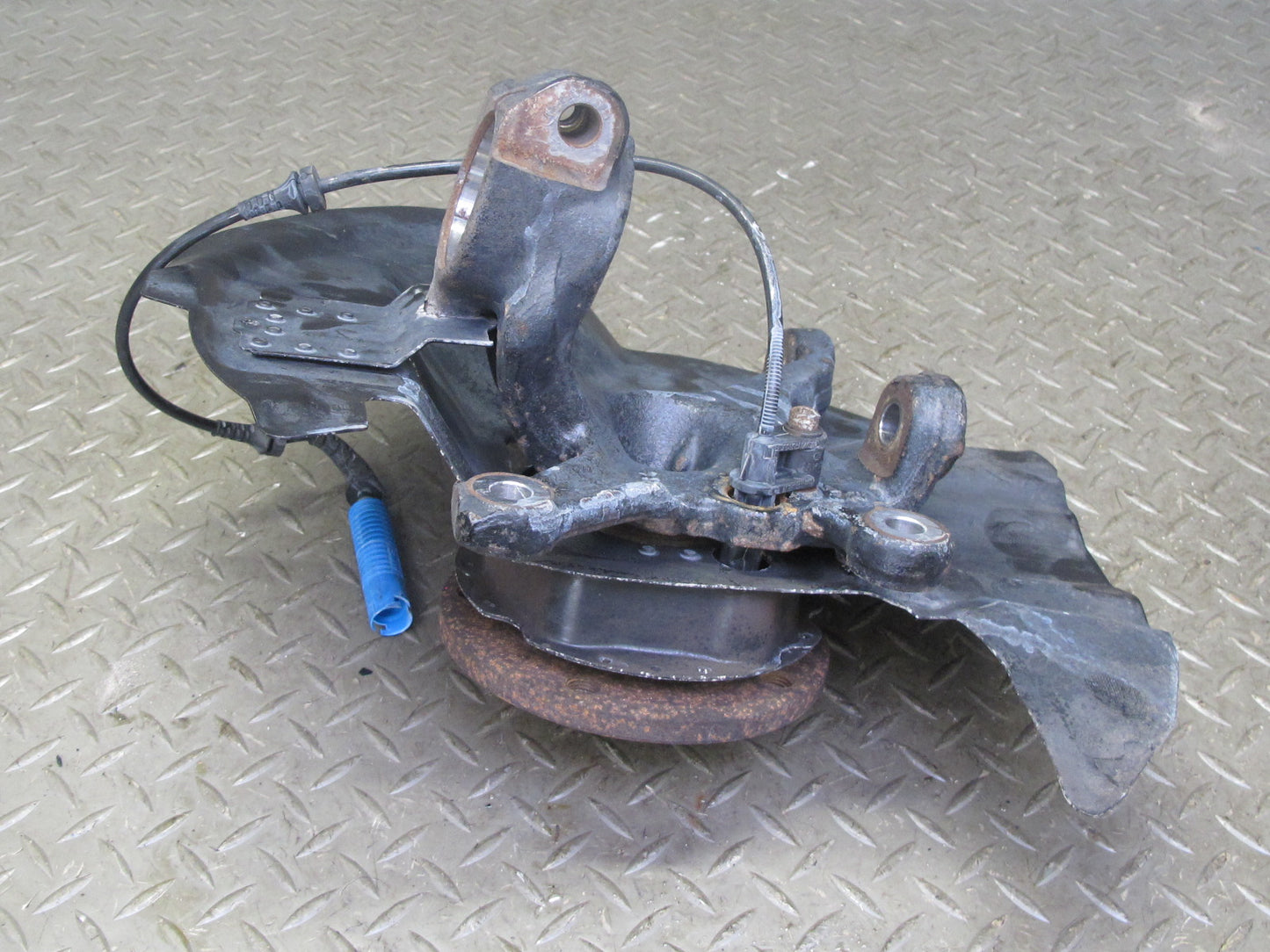 03-08 BMW E85 Z4 RWD Front Left Spindle Knuckle Wheel Hub Bearing 68K Miles OEM