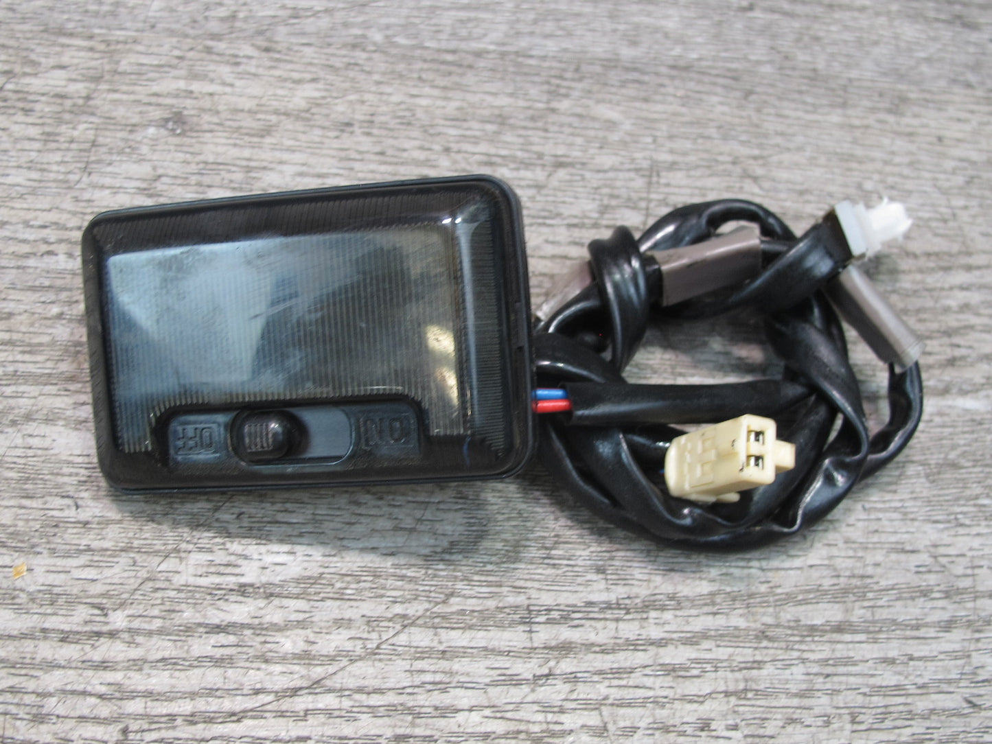 00-05 Toyota MR2 Spyder ZZW30L Dome Interior Light Lamp OEM