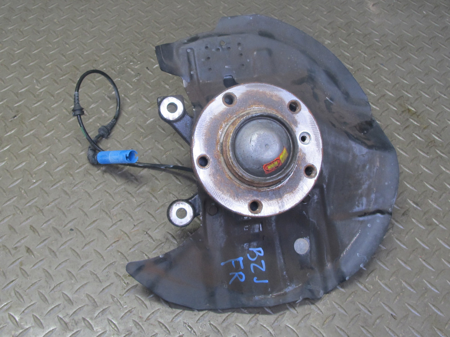 03-08 BMW E85 Z4 RWD Front Right Spindle Knuckle Wheel Hub Bearing 68K Miles OEM