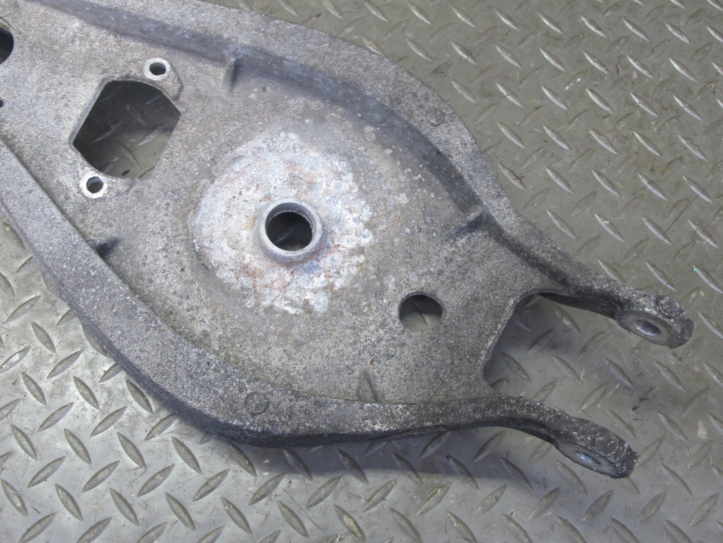 03-08 BMW E85 Z4 RWD Rear Right Suspension Upper Control Arm 68K 1094890 OEM