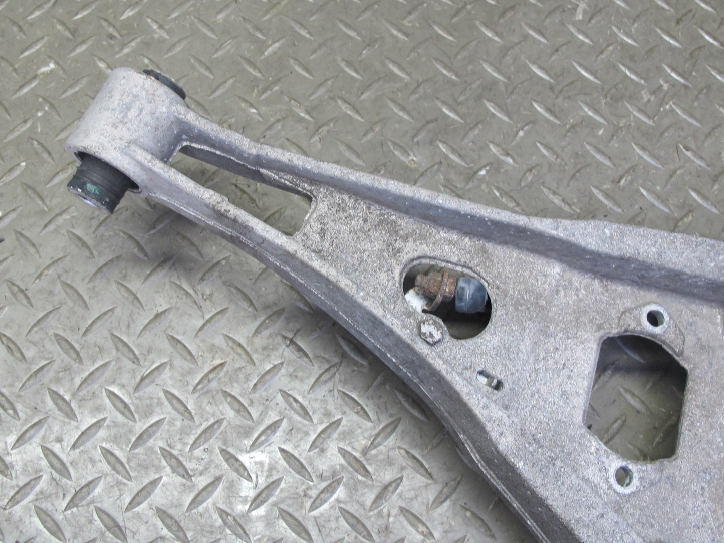 03-08 BMW E85 Z4 RWD Rear Right Suspension Upper Control Arm 68K 1094890 OEM