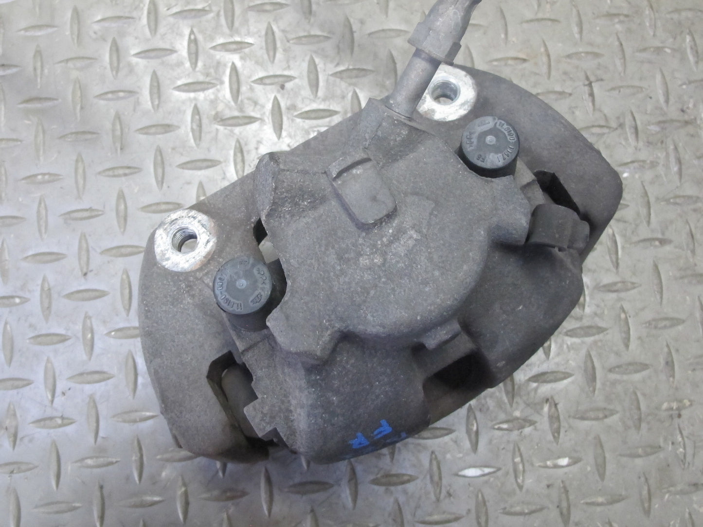 06-08 BMW E85 Z4 N52 3.0si RWD Set of 2 Front Left & Right Brake Caliper 68K OEM