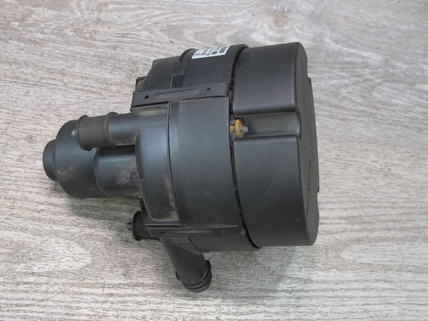 2000-2004 Porsche Boxster 986 Engine Secondary Air Injection Cooling Pump
