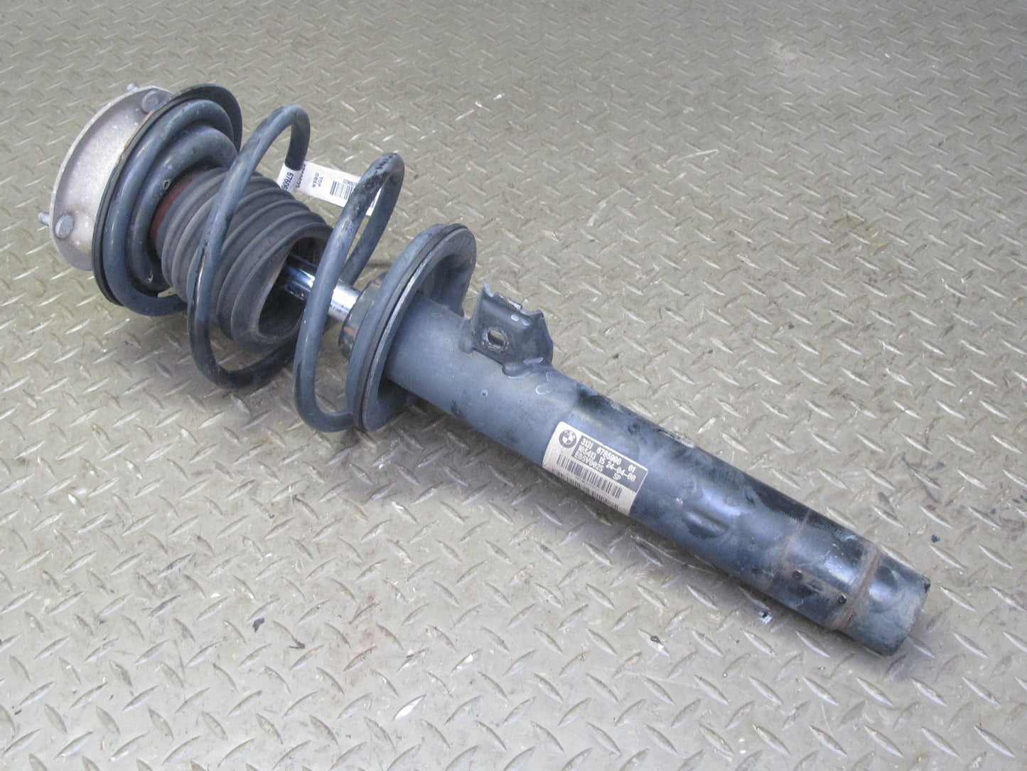 06-08 BMW E85 Z4 M-sport Set of 2 Front Left Right Strut Shock Absorber 68K OEM