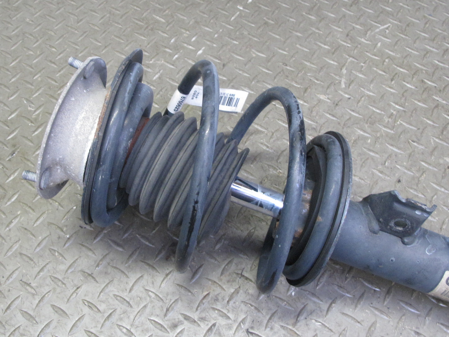 06-08 BMW E85 Z4 M-sport Set of 2 Front Left Right Strut Shock Absorber 68K OEM