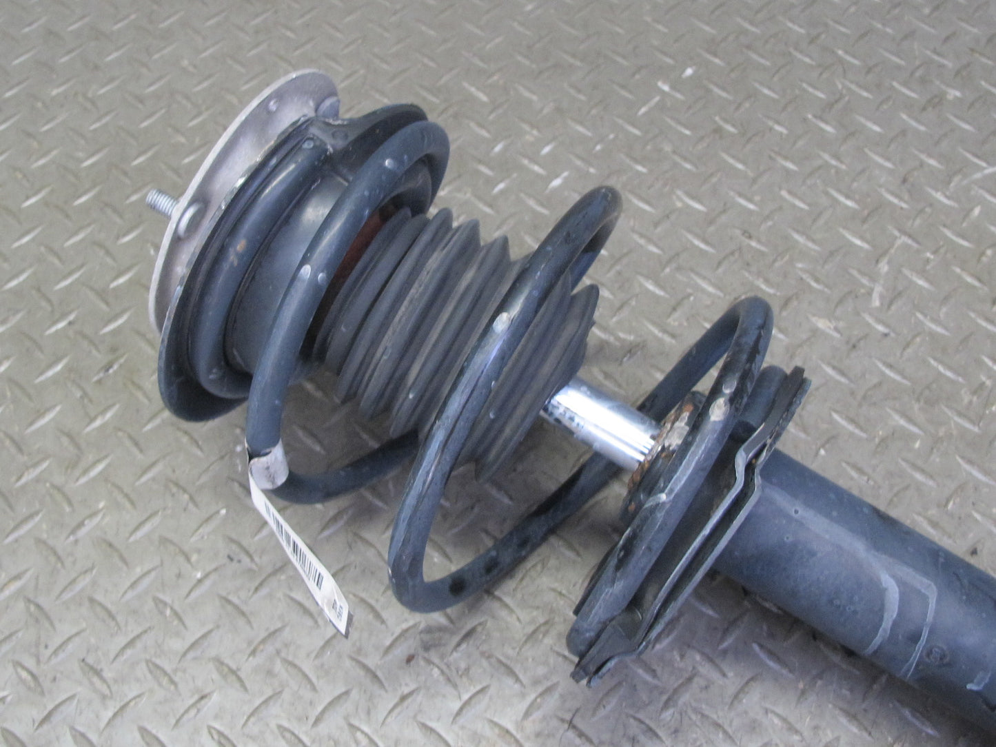 06-08 BMW E85 Z4 M-sport Set of 2 Front Left Right Strut Shock Absorber 68K OEM