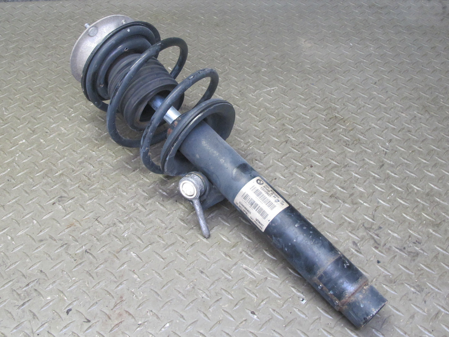 06-08 BMW E85 Z4 M-sport Set of 2 Front Left Right Strut Shock Absorber 68K OEM