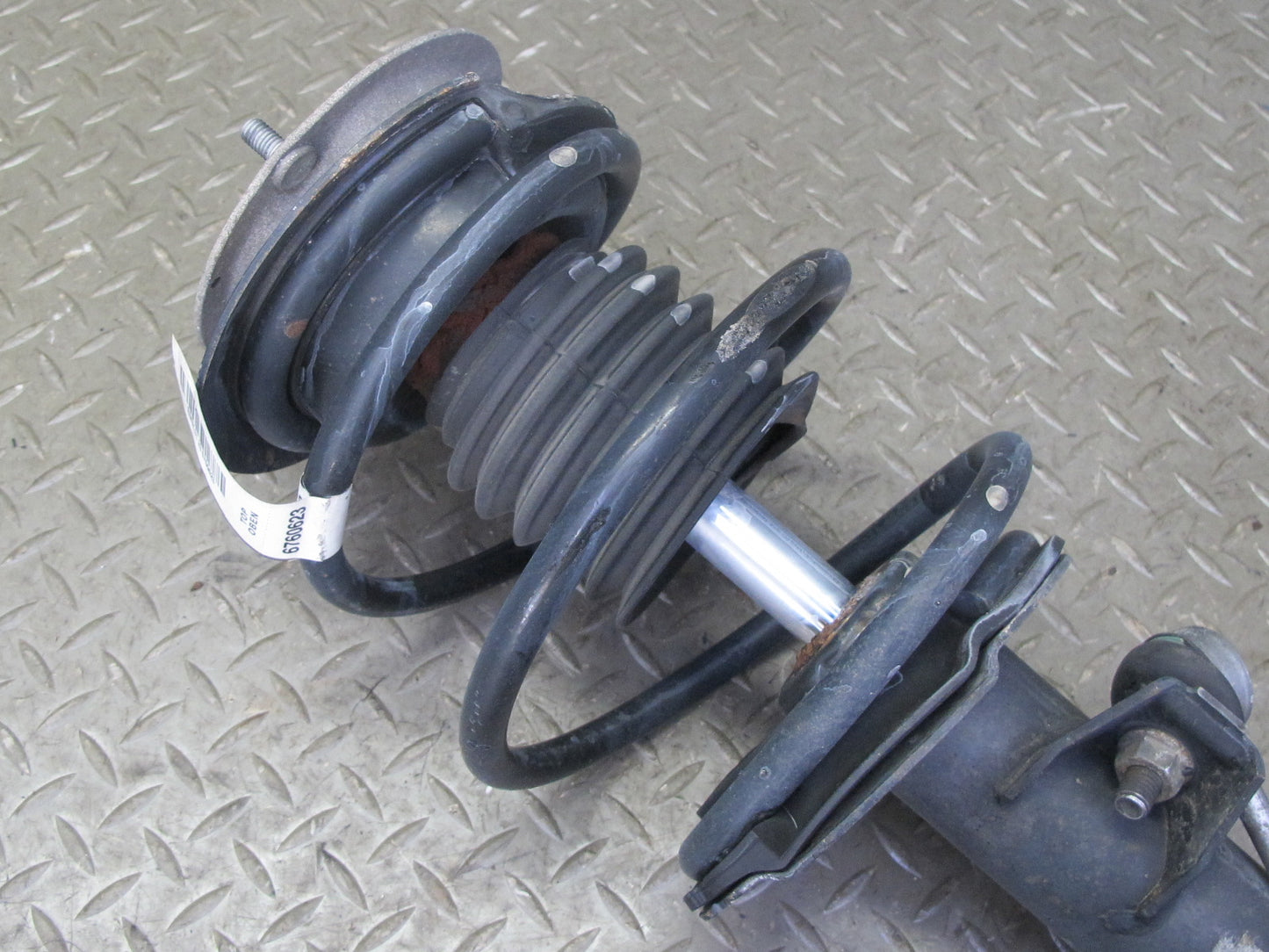 06-08 BMW E85 Z4 M-sport Set of 2 Front Left Right Strut Shock Absorber 68K OEM