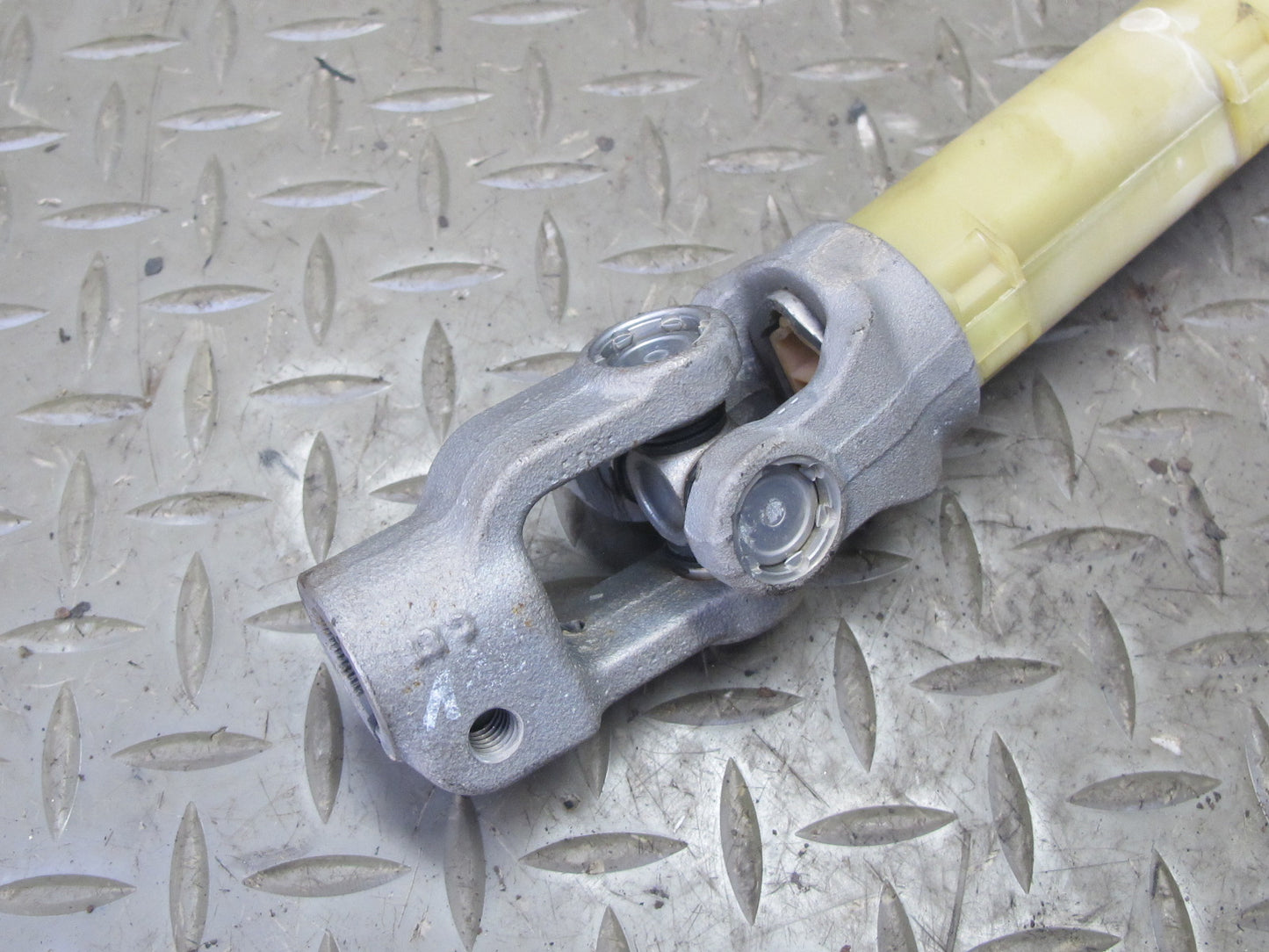 03-08 BMW E86 E85 Z4 Steering Column Lower U-joint Linkage Shaft 68K Miles OEM