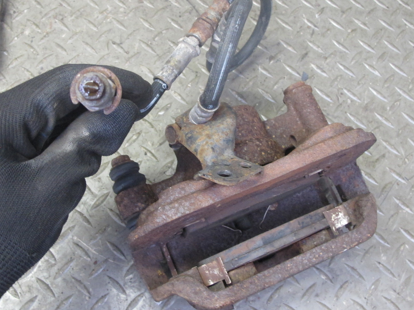 86-90 Toyota Supra MK3 Set of 2 Front Left & Right Brake Caliper 128K Miles OEM