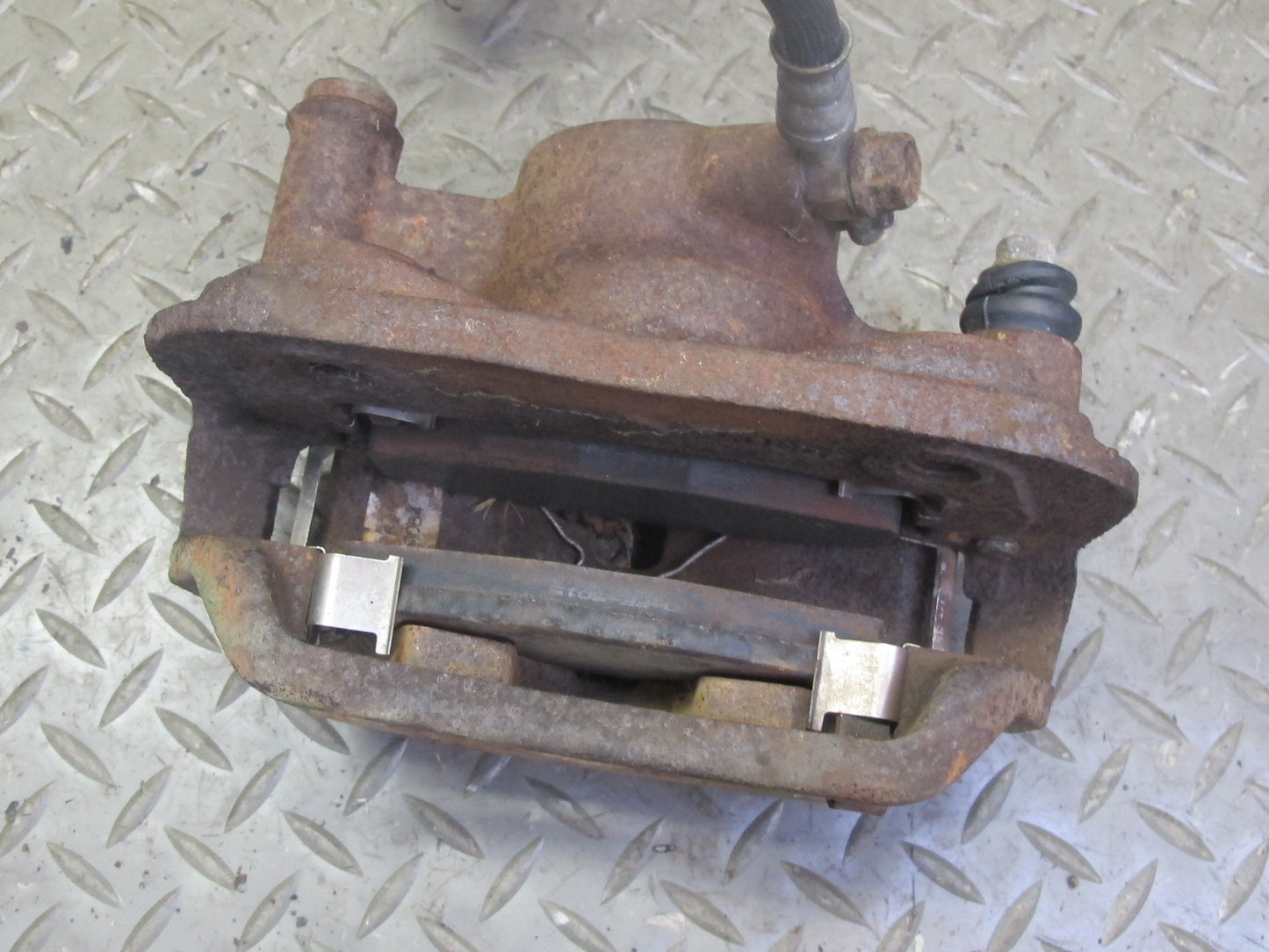 86-90 Toyota Supra MK3 Set of 2 Front Left & Right Brake Caliper 128K Miles OEM