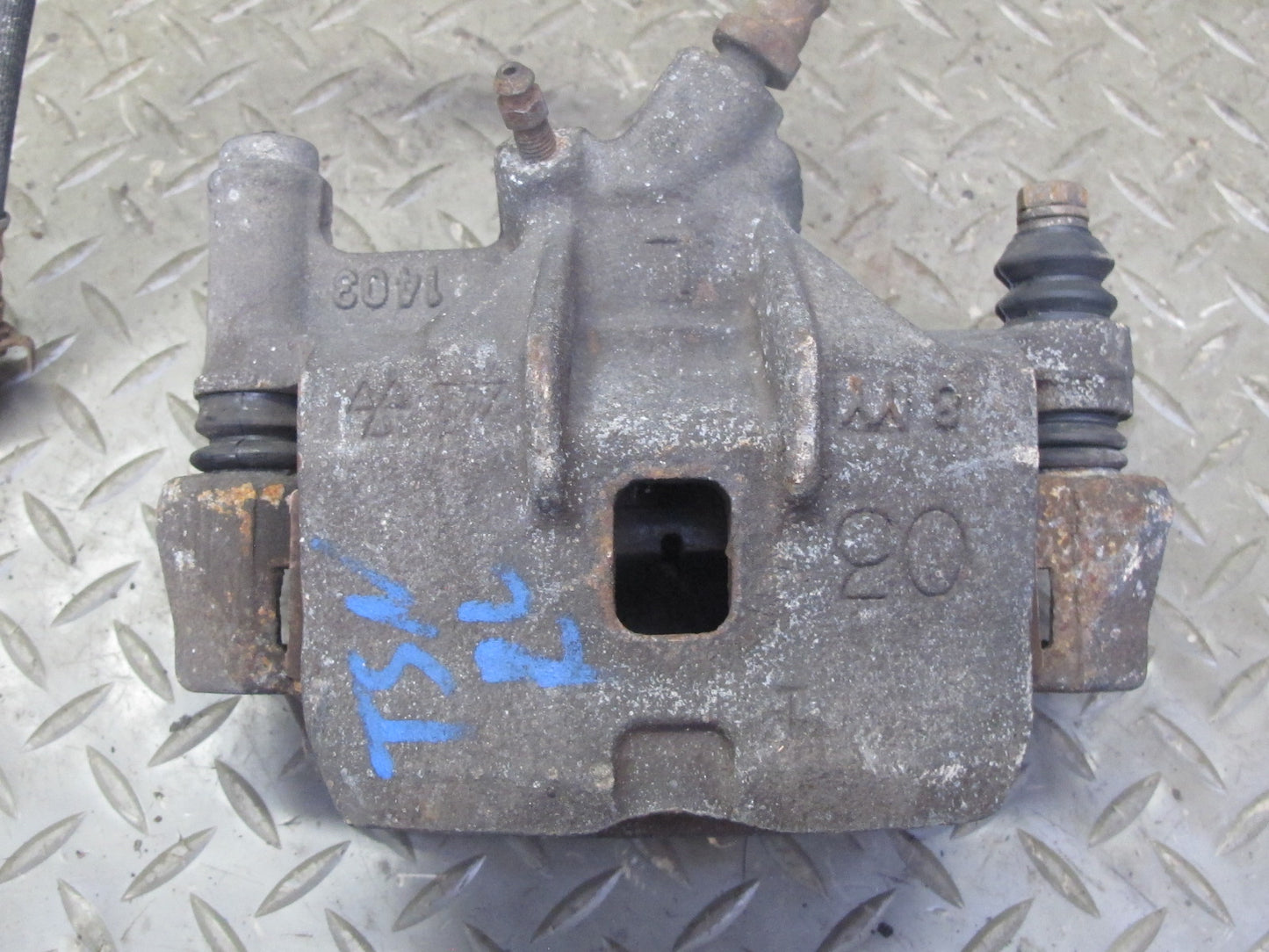 86-90 Toyota Supra MK3 Set of 2 Rear Left & Right Bake Caliper 128K Miles OEM