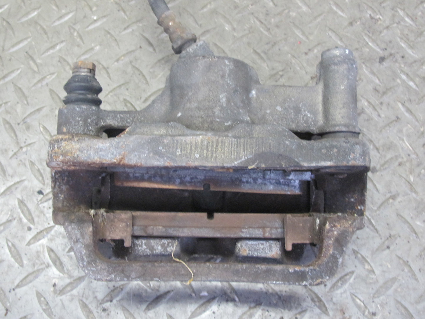 86-90 Toyota Supra MK3 Set of 2 Rear Left & Right Bake Caliper 128K Miles OEM