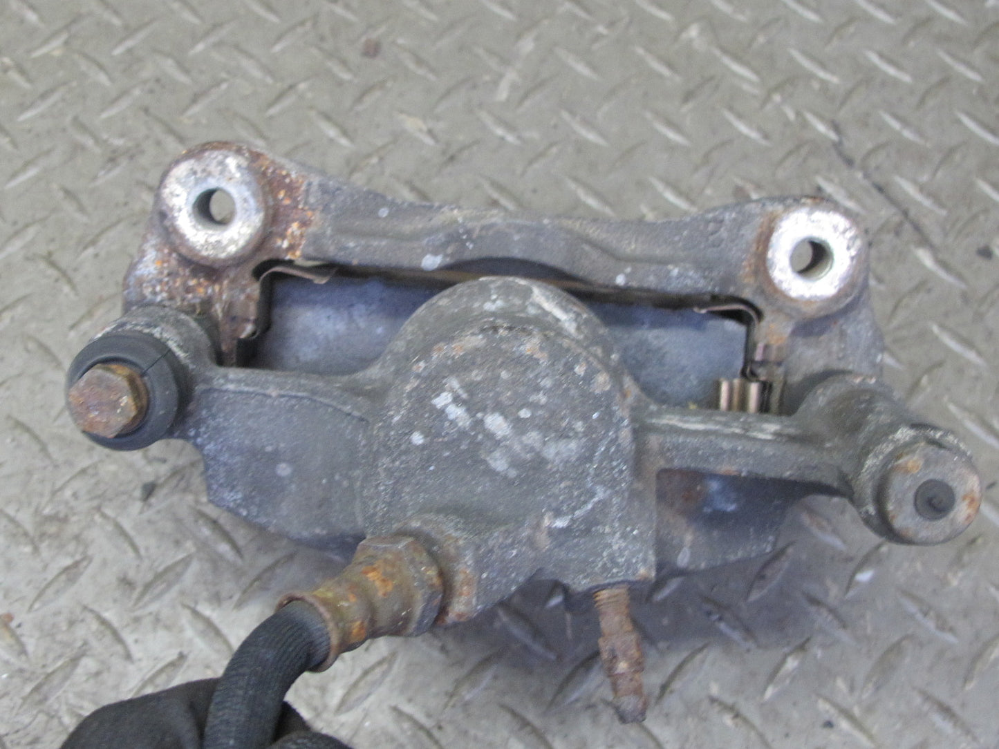 86-90 Toyota Supra MK3 Set of 2 Rear Left & Right Bake Caliper 128K Miles OEM