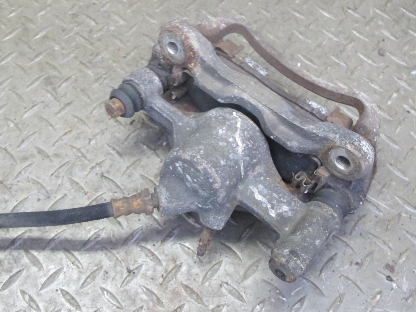86-90 Toyota Supra MK3 Set of 2 Rear Left & Right Bake Caliper 128K Miles OEM