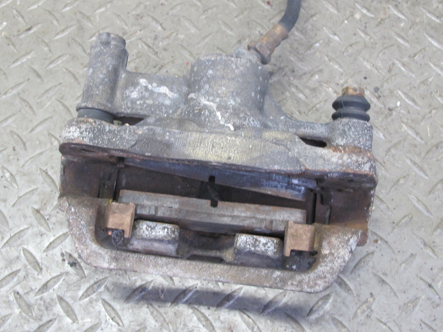 86-90 Toyota Supra MK3 Set of 2 Rear Left & Right Bake Caliper 128K Miles OEM