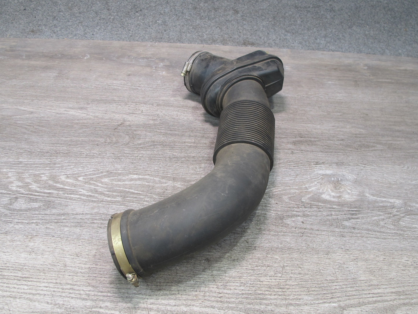 2000-2004 Porsche Boxster 986 Manual Trans Engine Air Intake Hose Tube Pipe