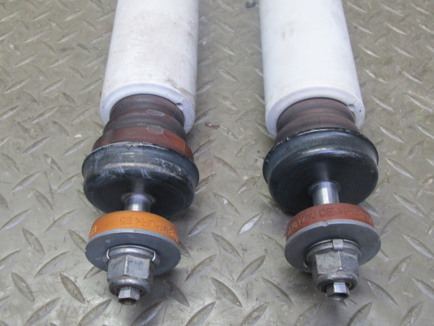 2008-2013 BMW E90 E92 M3 Rear Left & Right EDC Strut Shock Absorber Set of 2