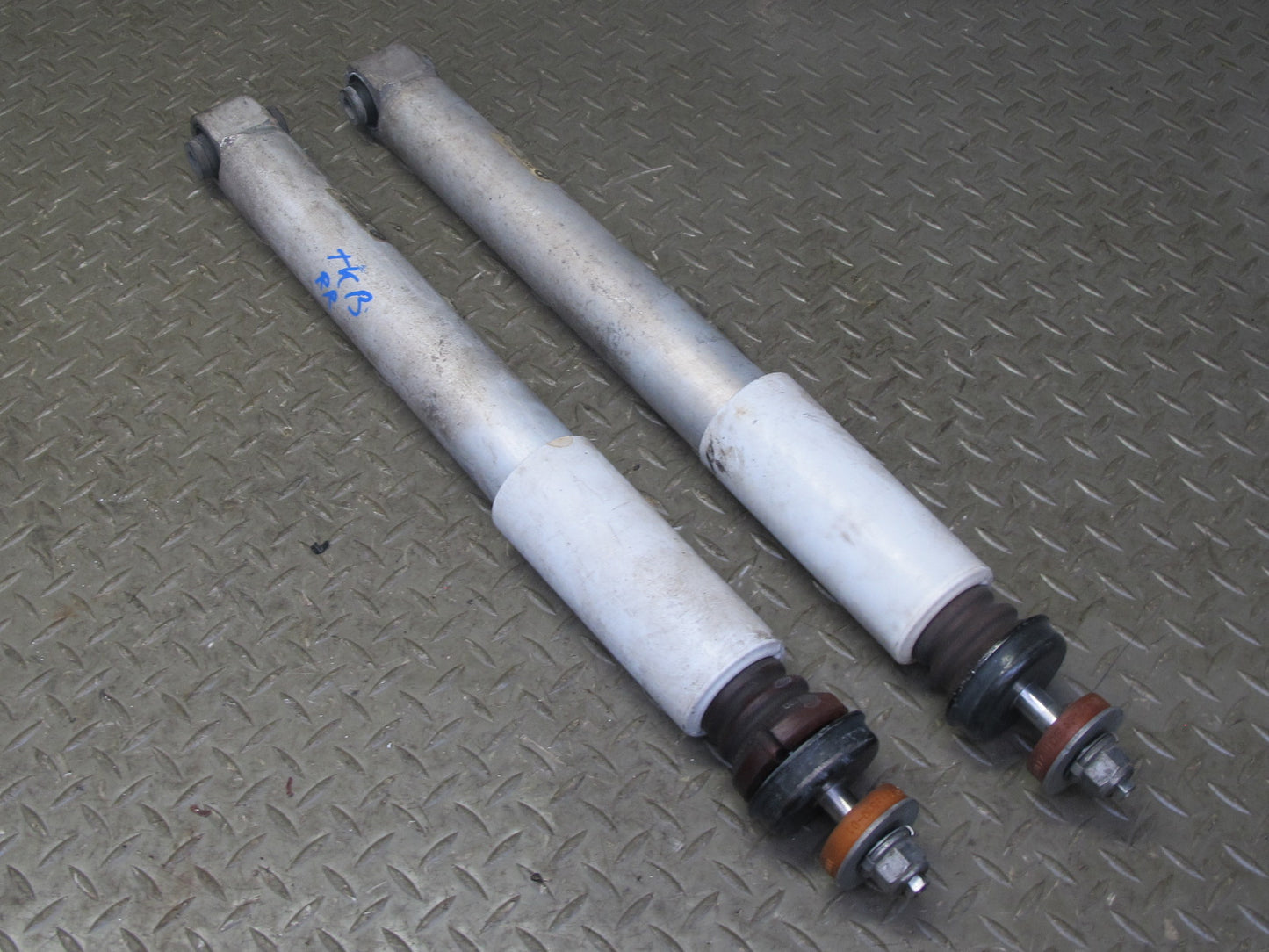 2008-2013 BMW E90 E92 M3 Rear Left & Right EDC Strut Shock Absorber Set of 2