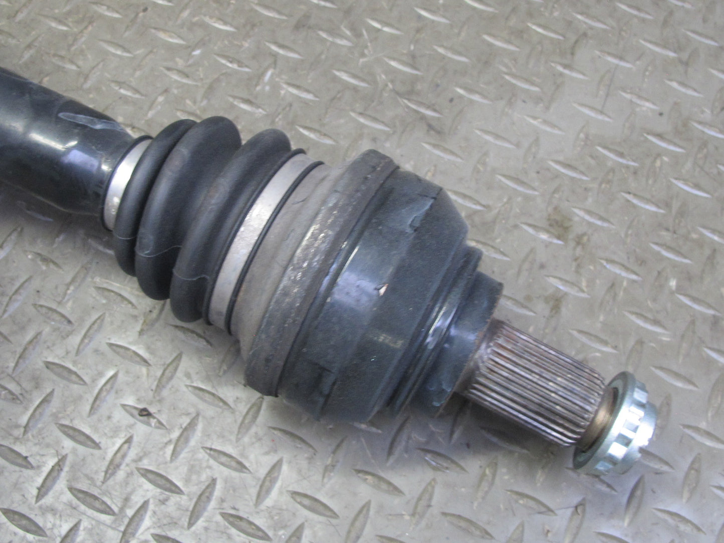 2008-2013 BMW E90 E92 E93 M3 Rear Right Suspension Axle Shaft 2283456