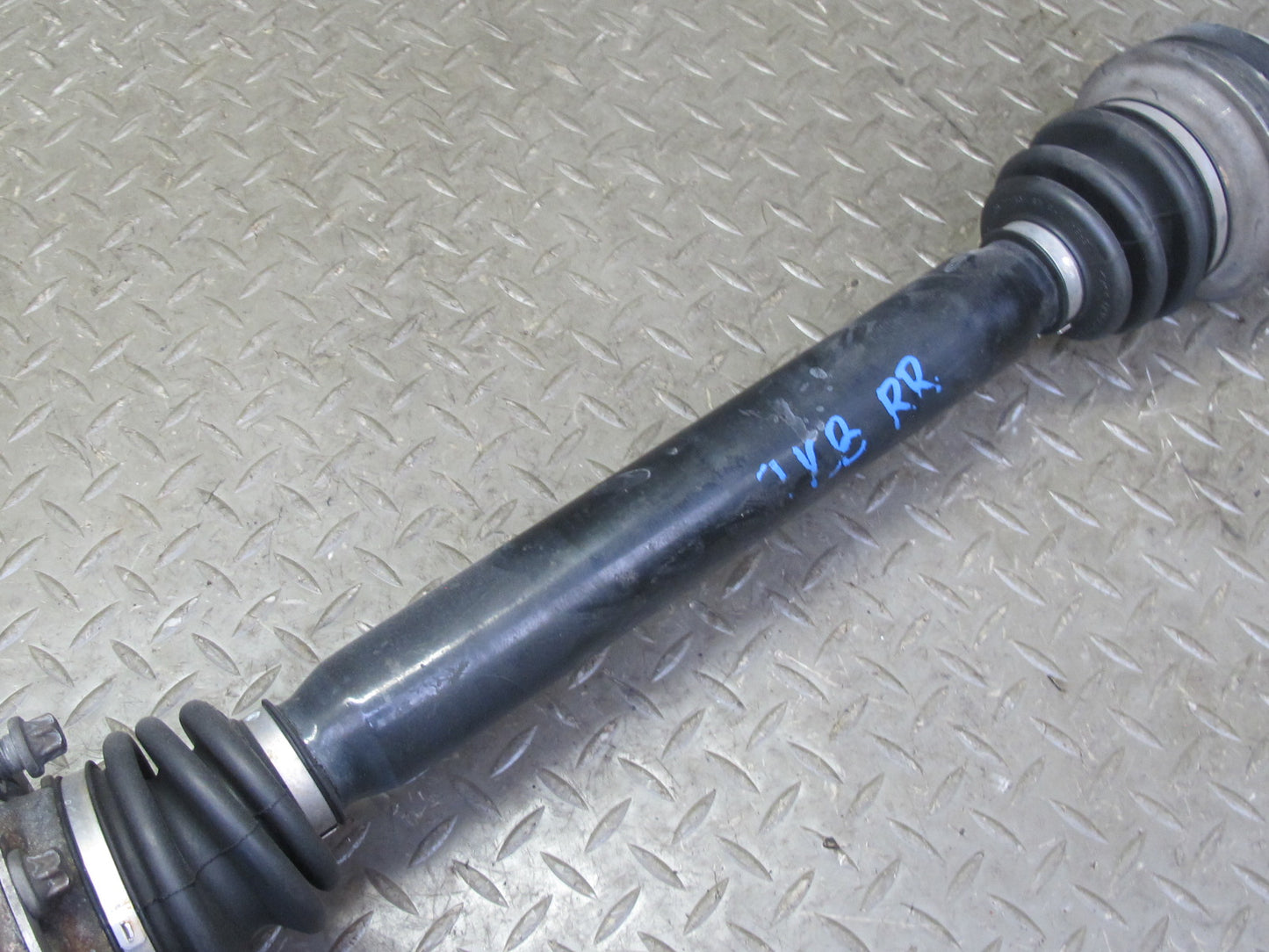 2008-2013 BMW E90 E92 E93 M3 Rear Right Suspension Axle Shaft 2283456