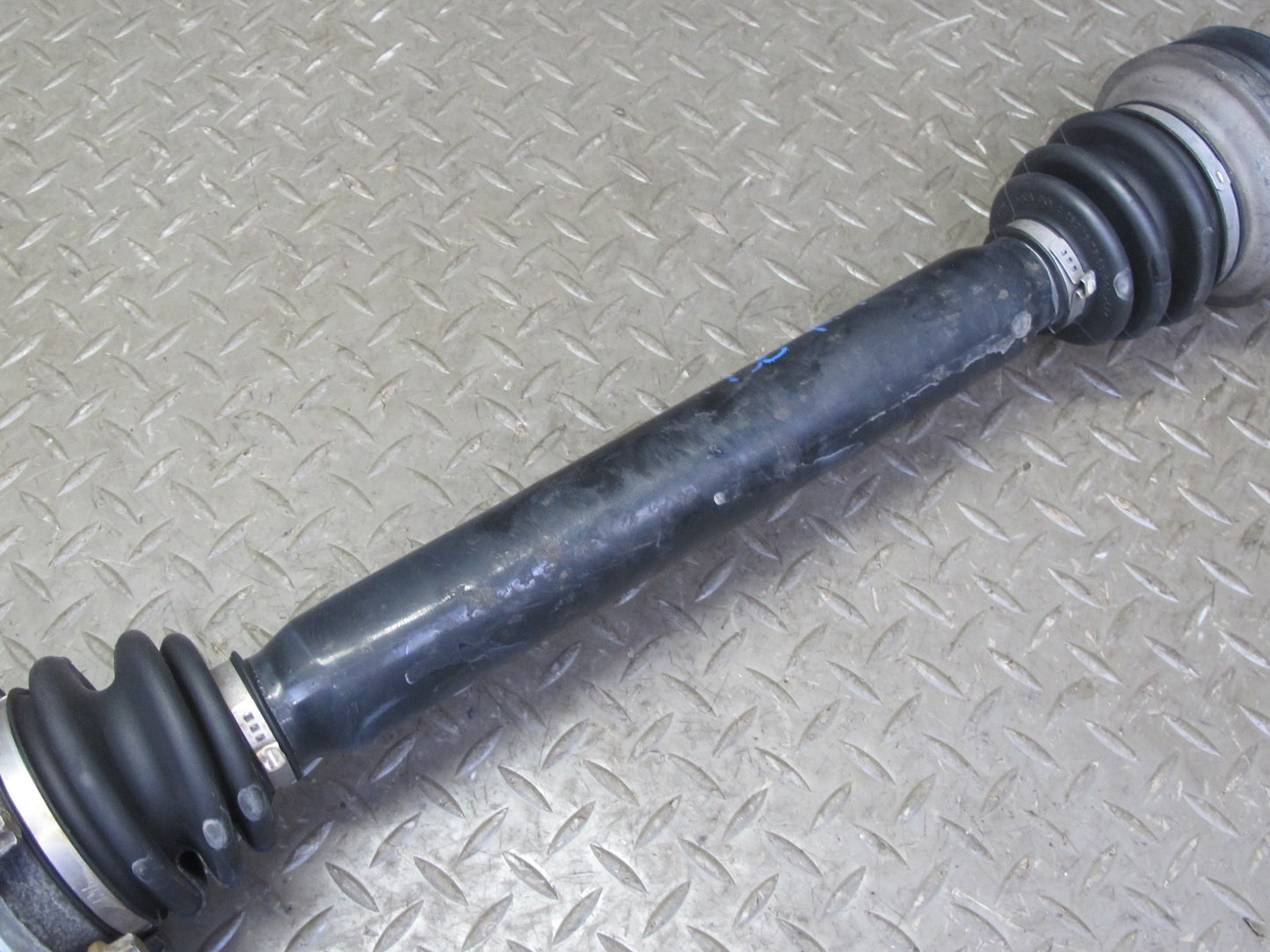 2008-2013 BMW E90 E92 E93 M3 Rear Right Suspension Axle Shaft 2283456