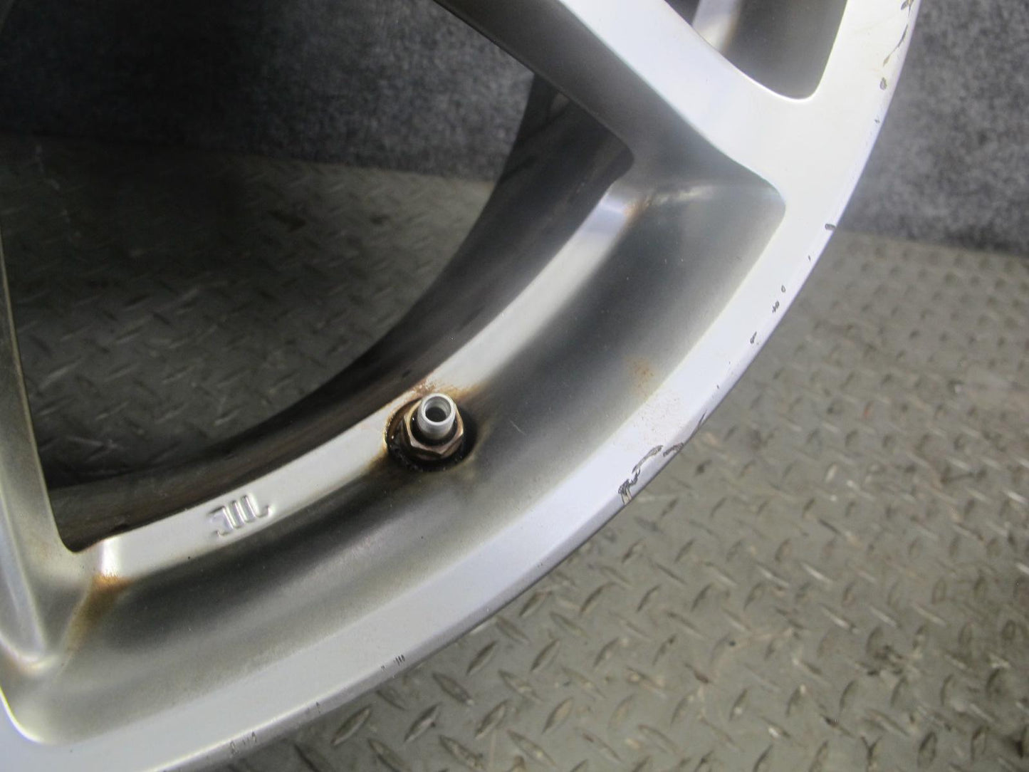 09-12 Nissan 370Z Set of 4 Factory R19 19" Wheel Rim 19x9J ET47 19x10J ET30 OEM