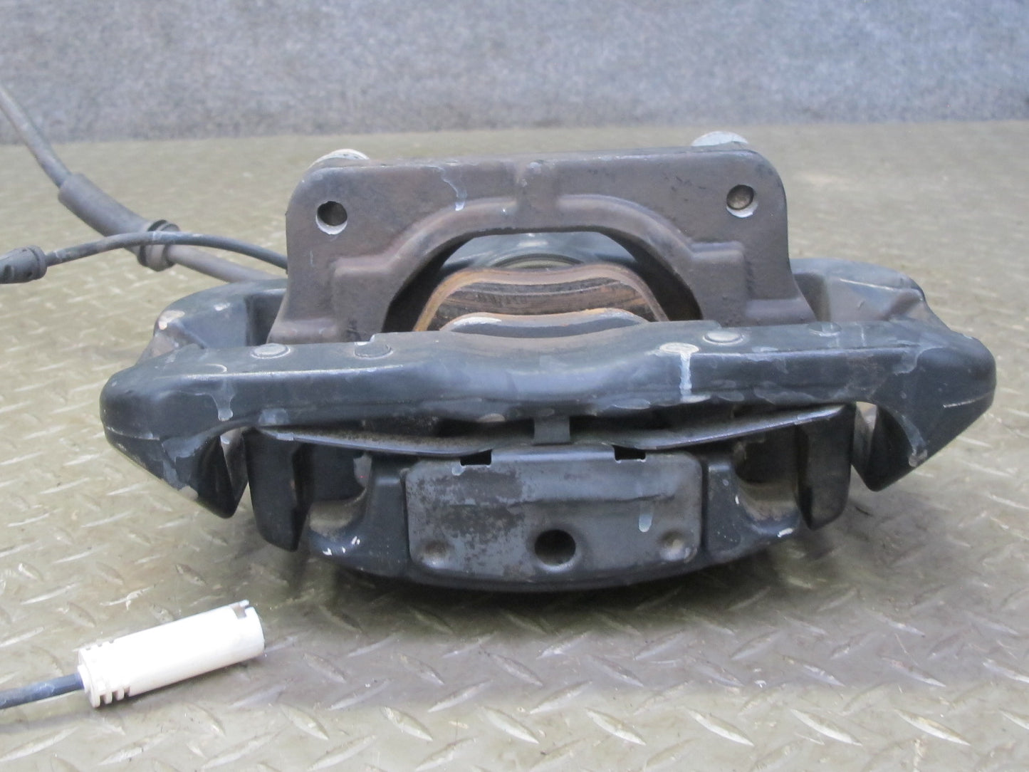 2008-2013 BMW E90 E92 E93 M3 Front Left & Right Brake Caliper Set of 2