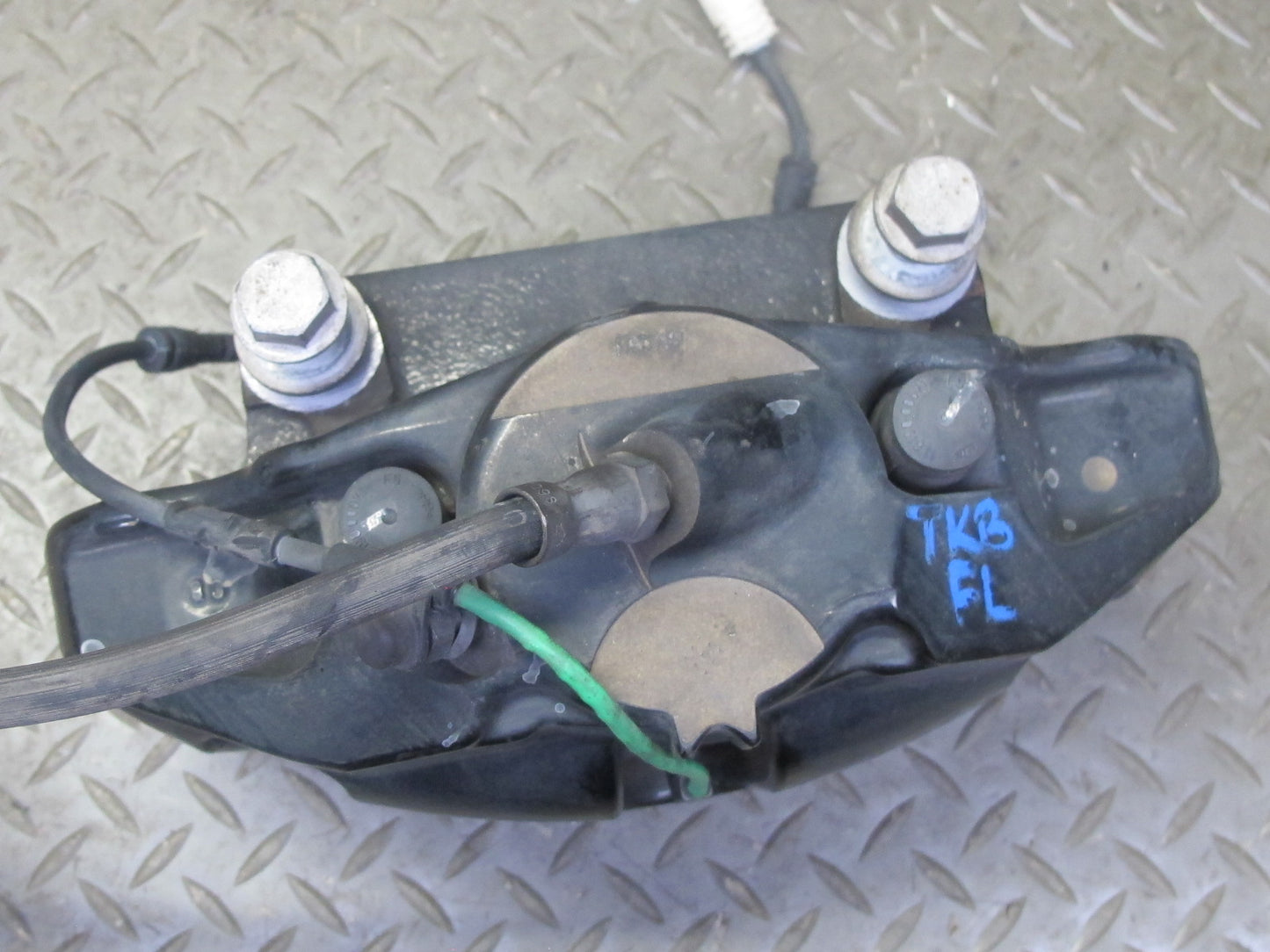 2008-2013 BMW E90 E92 E93 M3 Front Left & Right Brake Caliper Set of 2