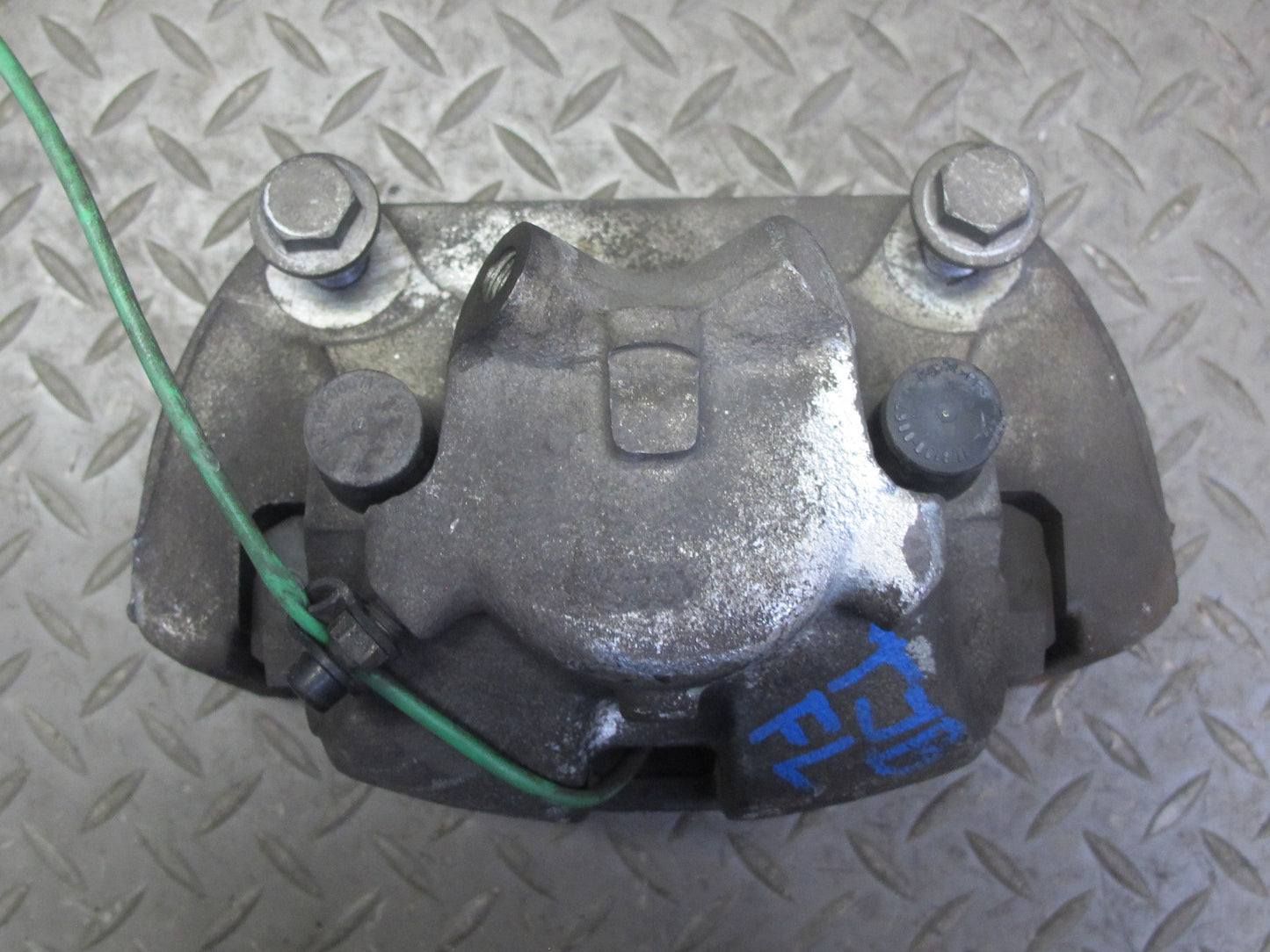 01-06 BMW E46 330i 330Ci RWD Front Left Brake Caliper OEM