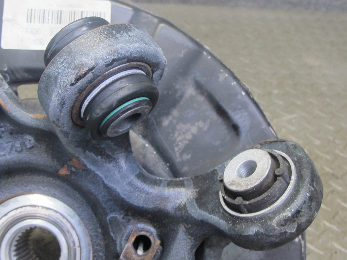 2008-2011 BMW E92 E93 E90 M3 Rear Right Spindle Knuckle Wheel Hub Bearing