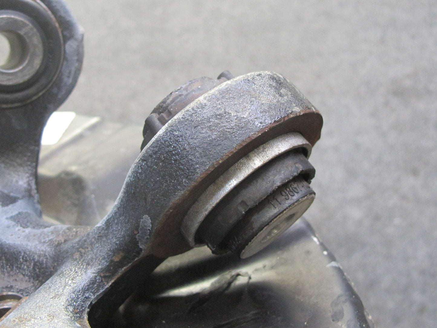 2008-2011 BMW E92 E93 E90 M3 Rear Right Spindle Knuckle Wheel Hub Bearing
